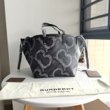 Burberry original Beach tote FH091102