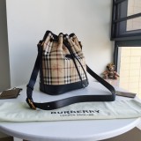 Burberry original Vintage Bucket FH091107