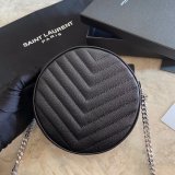 Saint Laurent Original  Vinyle shoulder bag 610436 MTX20101416