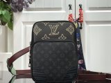 Louis vuitton original Monogram Eclipse AMAZONE message M45439 20101633