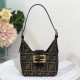 Fendi original vintage F shoulder OL102403