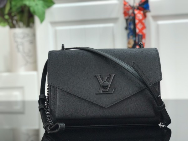 Louis vuitton original Epi leather passy Chain Bag M2145592