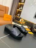 Louis vuitton sandal shoes  HG21040208