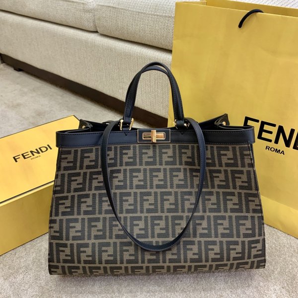 Fendi original Canvas tote bag OL041423