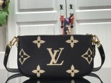 Louis vuitton  Multi Pochette Accessoires  bag  MJ2142307