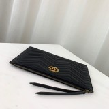 Guccii GG Marmont matelassé clutch 476440 EY2142608