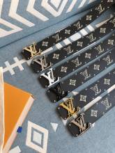 Louis Vuitton original women belt 40mm M21053005