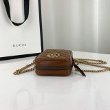 Gucci GG Marmont matelassé mini bag EY2160806