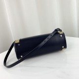 Gucci Original Zumi grainy leather small top handle bag EY2160804