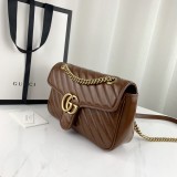 Gucci GG Marmont matelassé leather super mini bag EY2160805