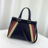 Gucci Original Zumi grainy leather small top handle bag EY2160804