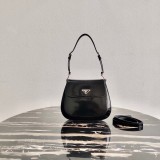 Prada original calfskin Re-Edition hobo bag XM2171401