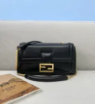 Fendi 3 colors original baguette shoulder HL21082101