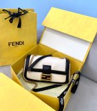 Fendi 3 colors original baguette shoulder HL21082101