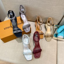 Louis Vuitton women high heel shoes HG2182523