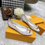 Louis Vuitton women flat shoes HG2191101