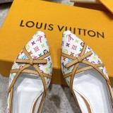 Louis Vuitton women flat shoes HG2191102