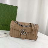 Gucci GG Marmont mini top handle bag EY21102601