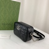 Gucci GG Marmont mini top handle bag EY21110102