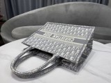 Dior Book Tote bag in embroidered leatho EY21110202