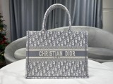 Dior Book Tote bag in embroidered leatho EY21110202