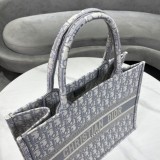 Dior Book Tote bag in embroidered leatho EY21110202