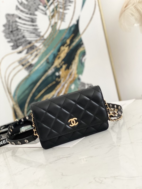 Chanel original shoulder bag DJ21120903