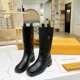 Louis Vuitton women boots shoes HG21121107