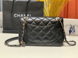 Chanel original shoulder bag DJ21122703