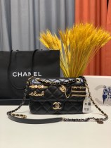 Chanel original shoulder bag DJ21122703