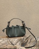 Fendi original Leathor Bucket OL22011104