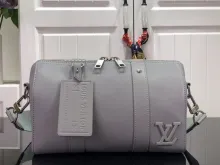 Louiis vuitton original monogram Eclipse Outdoor Flap MX22021004