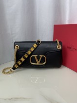 Valentino Origina Calfskin Medium Garavani Supervee YG22021504