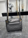 Saint Laurent Original Cassandra Small in Grain shoulder bag FT22021704