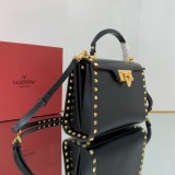 Valentino original Medium Garavani Rockstud Spike YG22021702