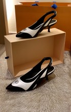 Louis Vuitton women high heel 5.5cm shoes HG22022301