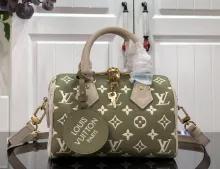 Louiis Vuitton original Speedy 20 With Shoulder Strap  MX22040703