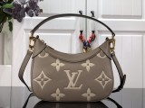 Louis Vuitton oringinal women clutch bag MX22040701