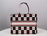 Dior mini book tote in embroidered canvas DMZ22040904