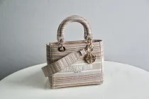 Dior Original Lady D-lite with embroidery DMZ22040901