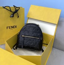 Fendi men bugs backpack OL22042708