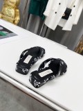 Chanel sandal shoes  HG220615