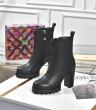 Louis Vuitton women boots shoes HG22081406