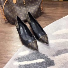 Louis Vuitton women high heel 6.5cm shoes HG22081402