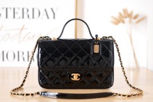 Chanel original shoulder bag DJ22102803