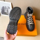 Louis Vuitton women boots shoes HG22110101