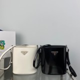 Prada 2 colors original Saffiano Panier XM22111506