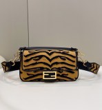 Fendi original vintage F shoulder OL22111902