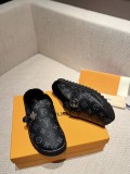 Louis Vuitton women flat shoes HG22121105