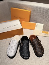 Louis Vuitton women flat shoes HG22121105